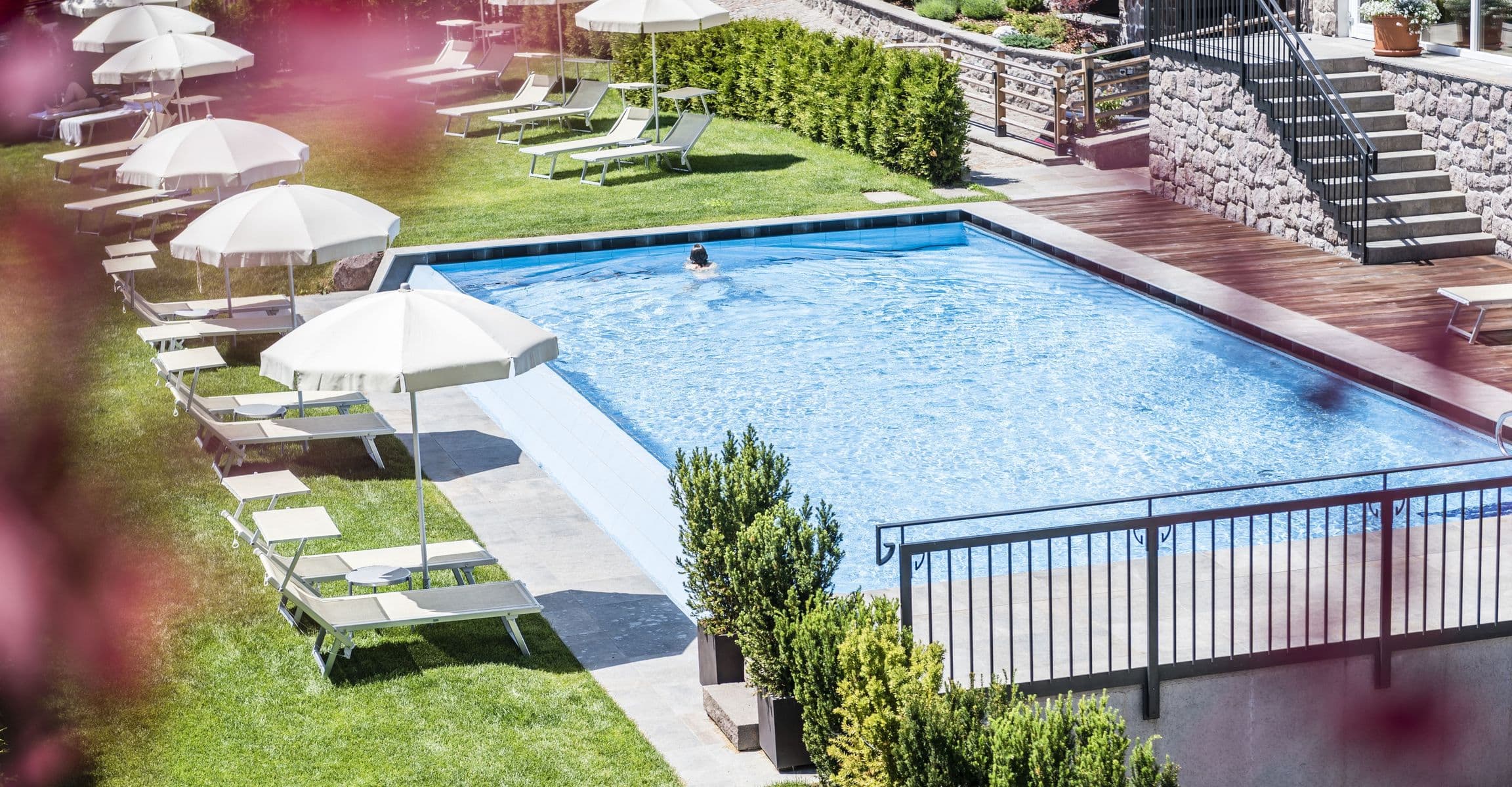 Pool, Sauna und Garten